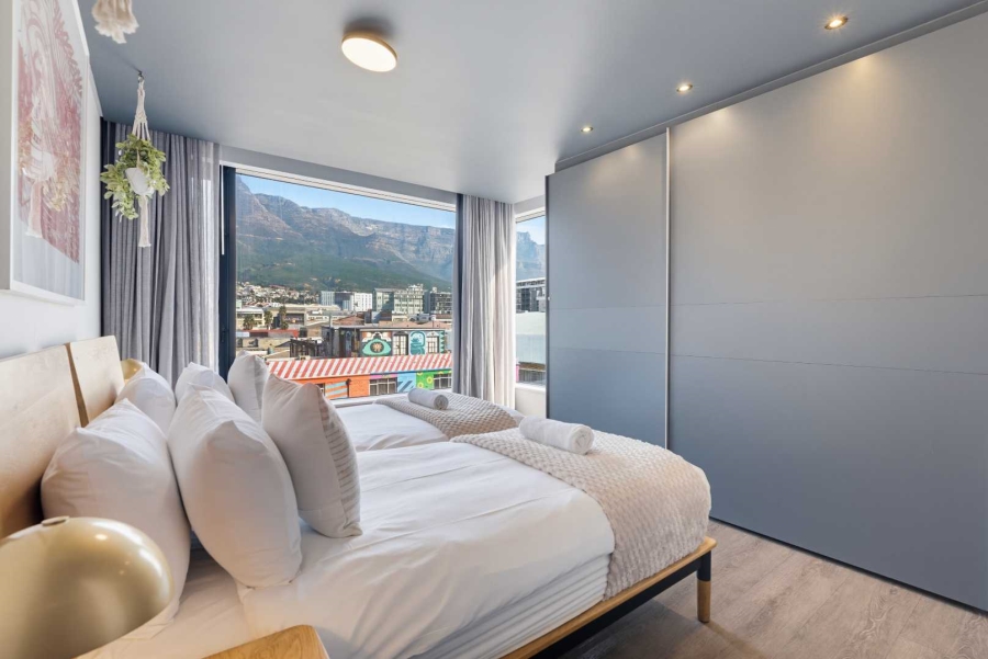 2 Bedroom Property for Sale in Woodstock Western Cape